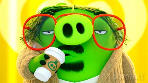 Garry The Piggy Genius ???? | The Angry Birds Movie 2 | CLIP