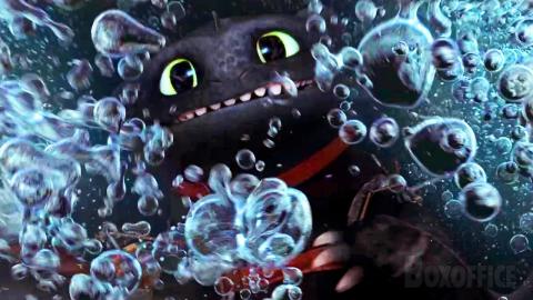 Toothless is prisoner of the freezing waters! | How to Train Your Dragon 2 | CLIP